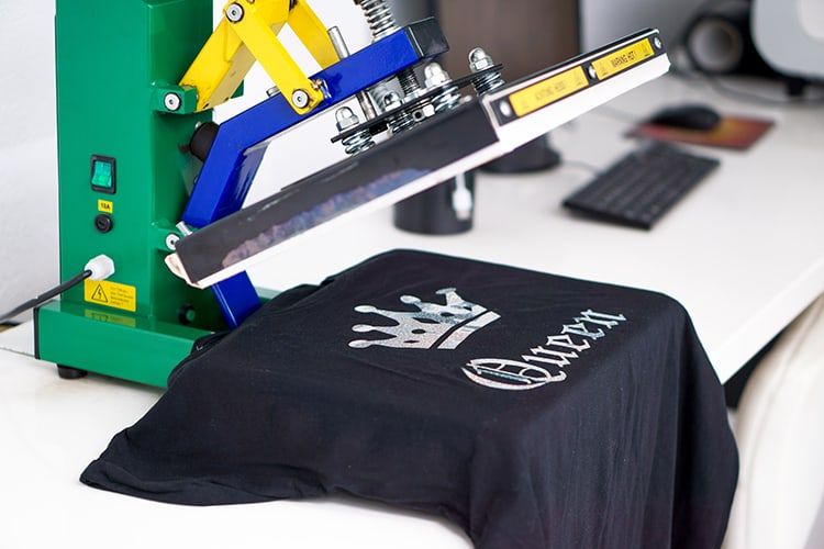 Picture of a heat transfer printing as a type of corporate gift printing. Heat-transfer printing is one of the Corporate Gift Printing Types in Malaysia.